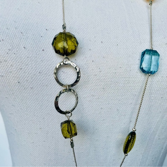 Multicolor Beaded Necklace - Picture 2 of 4